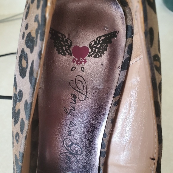 Sexy Penny Loves Kenny Heels - Picture 3 of 5